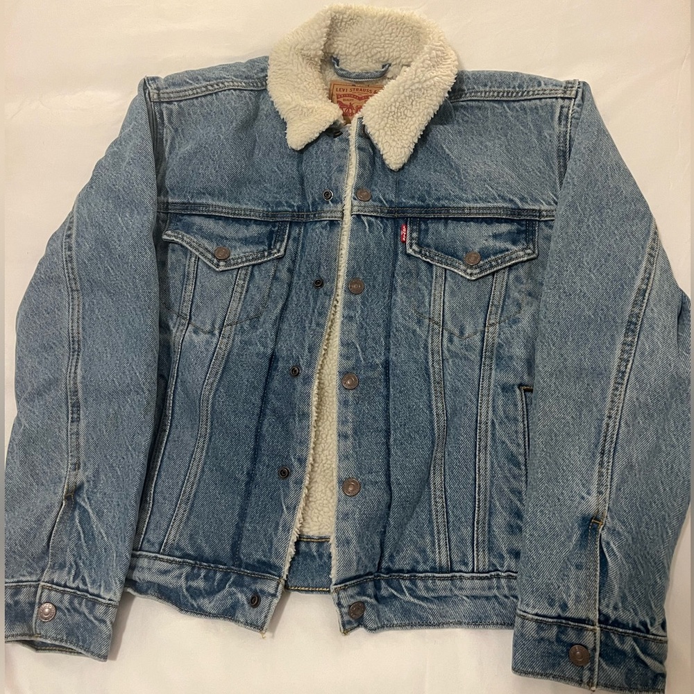 Levis Sherpa Trucker Jacket